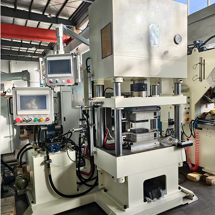 Апарат дыфузійнай зваркі алюмінія магутнасцю 600 кВА